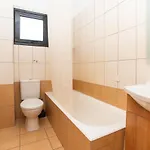 Szálloda Flora Protarász