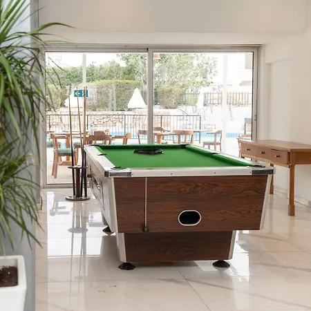 Flora بروتاراس