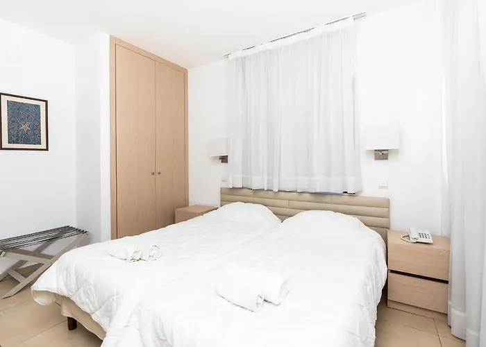 Hotel Flora Protaras